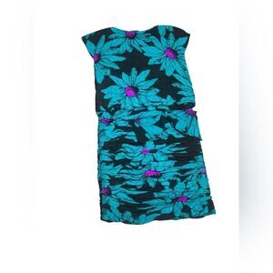 Vintage RAUL BLANCO SILK 
 Colorful cap sleeve  Scrunch floral knee length dress